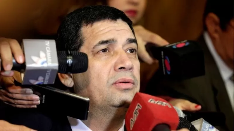 ElDia_do's tweet photo. #Globales | Hugo Velázquez: el vicepresidente de Paraguay anuncia su dimisión tras ser acusado por EE.UU. de «actos de corrupción significativos»
https://t.co/9PdcrCY1IN #HugoVelazquez #Dimision #EstadosUnidos #Corrupción #PeriódicoElDía https://t.co/qXY1lQyTbI