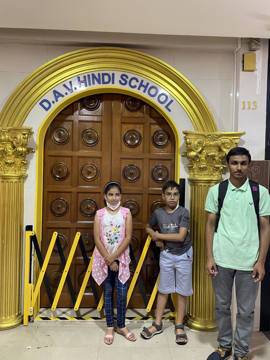 MatrixSikar's tweet photo. Winners in #MatrixOlympiad and #MTSE 2021-22 discovered a wide range of #topattractions with picturesque backdrops and visited the thrilling world of wonders on the Day-4 of 7-days Educational tour in #Singapore. 
  
#trip #educationaltour #internationaltour  #educationaltrips https://t.co/rXJ9AwkNHi