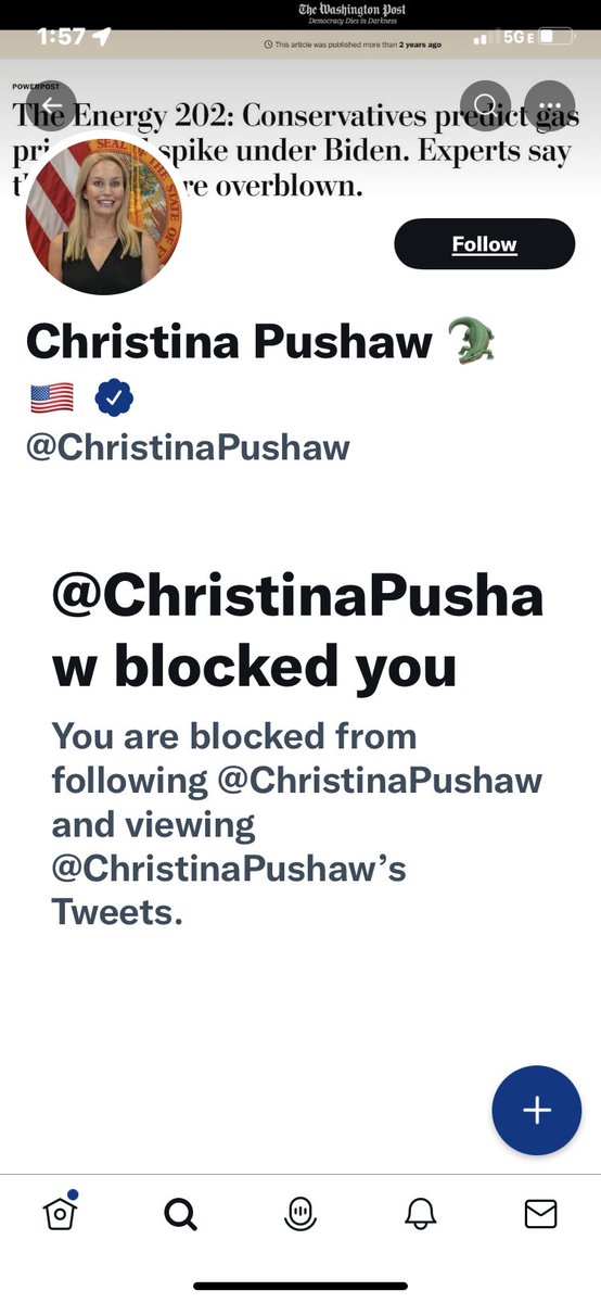 Bdelta67's tweet photo. This Bish #BlockedByARussianSpy #DesantisGuiltyToo #BlueCrew #DeathSantis #DontBeaDickLikeDeSantis #DeSantisHandMadiensTale #DeSantisDonorsFirst https://t.co/CTymXdeuTW