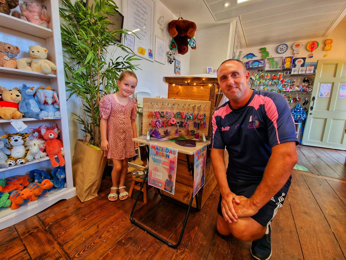 kmfoundation26's tweet photo. Thank you Matilda for supporting us by selling your @HusonDiy keyrings at @shop4lh. 
You have done amazing! https://t.co/9twobKyCZJ