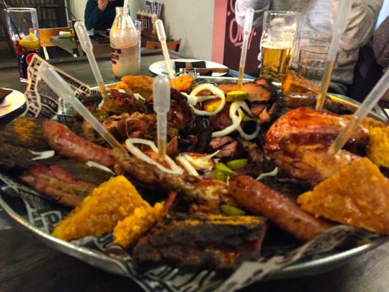 RaizoNour's tweet photo. @Y0usty @joinvalhalla @NFTea_Sammi @alexlin @invitecodeplz Ah might be too late for this but will give it a shot, had a barbeque feast with a lil decoration  🤤 https://t.co/AxxeFcsVo4