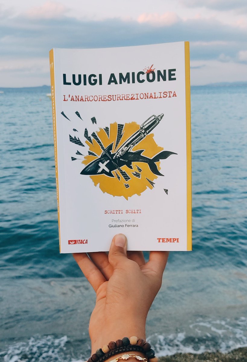 ValerioPece's tweet photo. Finalmente riesco a leggere 
"Luigi Amicone. L'anarcoresurrezionalista"
(@itacaedizioni &amp; @Tempi_it).

Che profondità! (E che scrittura!) ✨🔥
L'adrenalina che scatenano questi scritti scelti (per molti ma non per tutti) è da bungee jumping.

#Amicone è grande come il mare. ❤️ https://t.co/LEhH00Aows