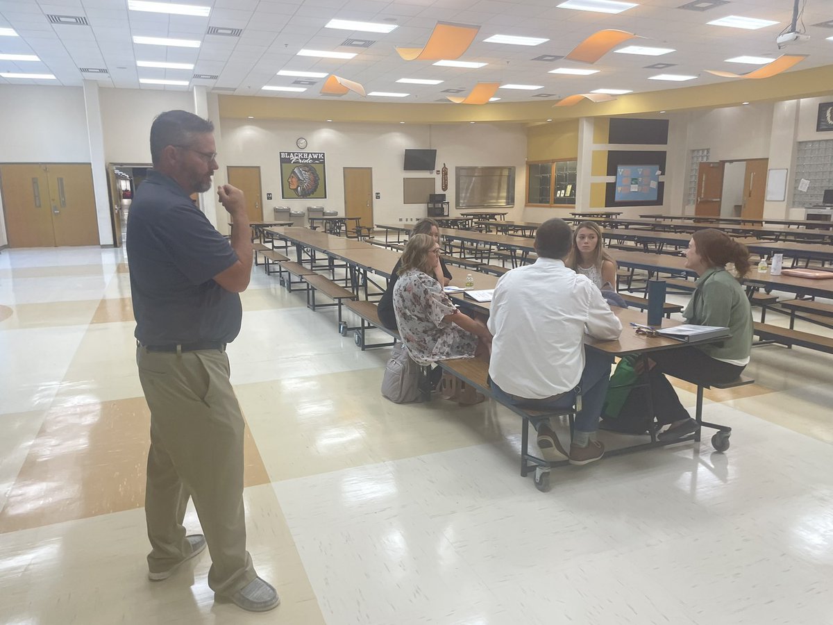 sa_bouchard's tweet photo. We had our new teachers in the building this week! For two days these teachers learned, collaborated and got ready for their year. What a great group! We’re excited to see the rest of our staff next week! @Adrian_Elem @BlackhawksAHS #BlackhawkTribe https://t.co/uOLz3Q4vAo