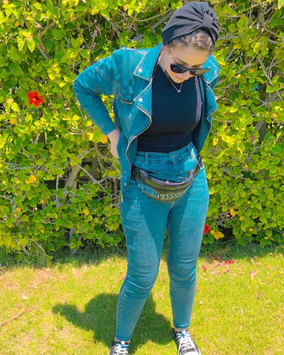 Take me as I am, or watch me as I go.