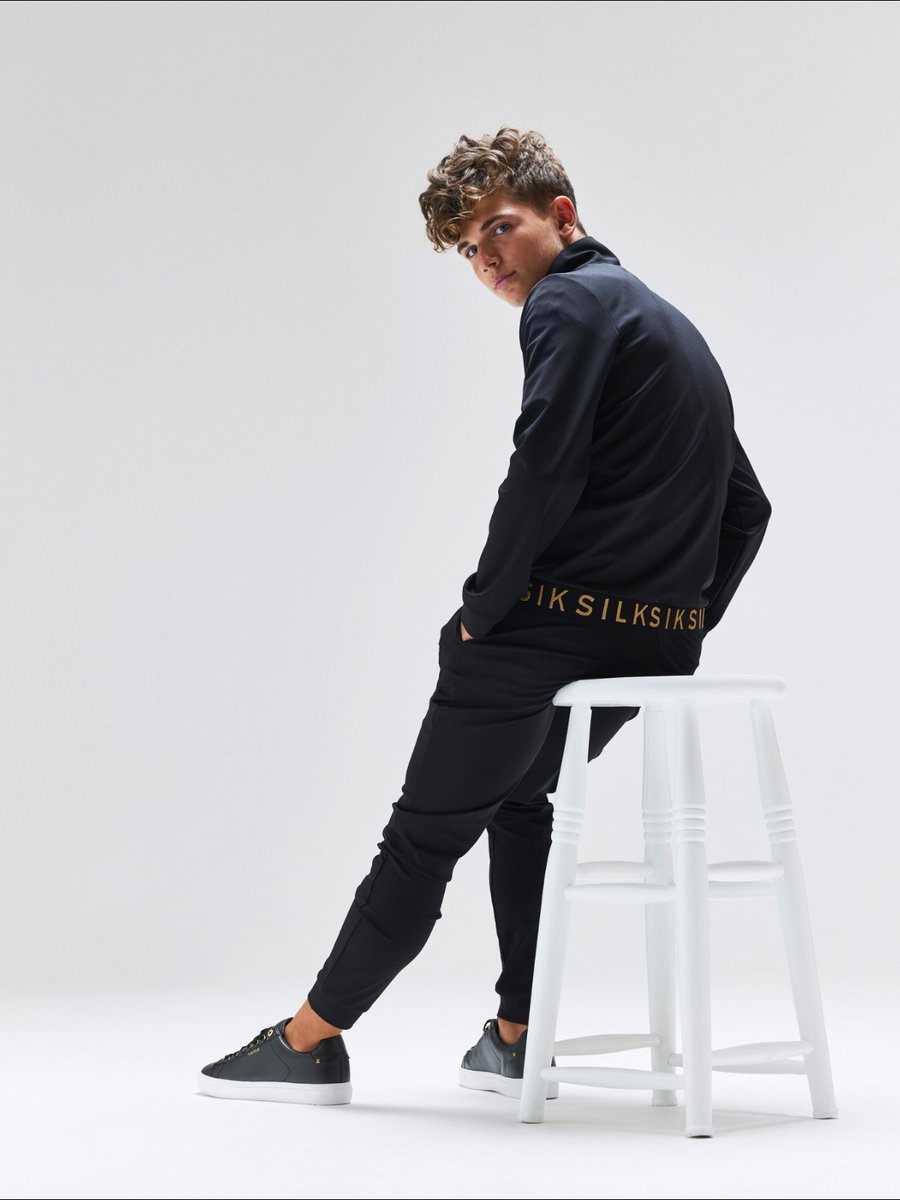 SikSilk's tweet photo. Back to the grind pending ✏️
🔎SSK-0944 & SSK-0946
https://t.co/eljEpBRV9t
#siksilkjuniors #juniorstyle #backtoschool #followthemovement https://t.co/MiGiJfGaOC