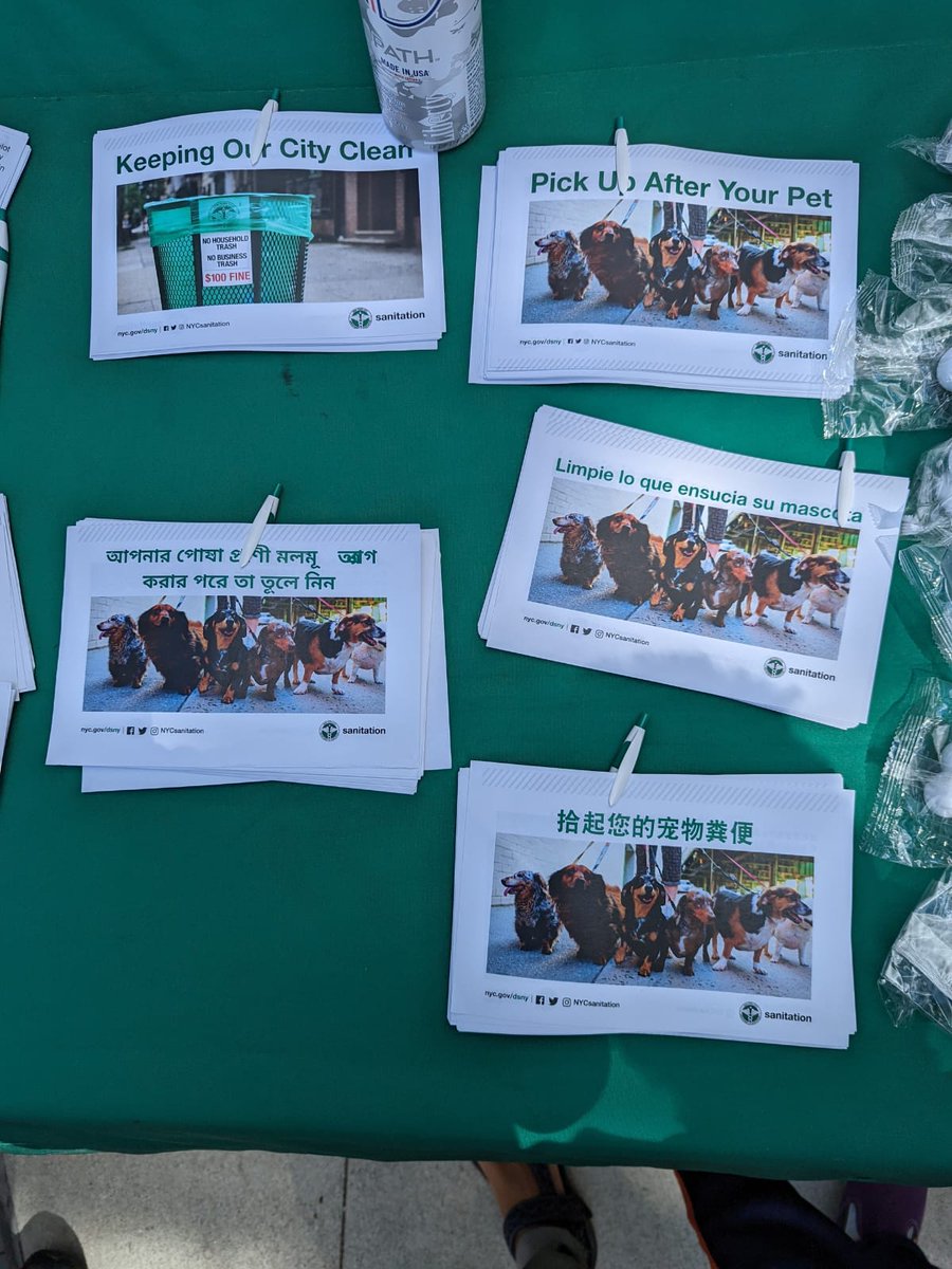 voteshekar's tweet photo. Thanks @nycsanitation &amp; Canine Social Club of Jackson Heights for reminding our dog owners to Scoop The Poop to keep our neighborhood beautiful! https://t.co/fBonELb27n