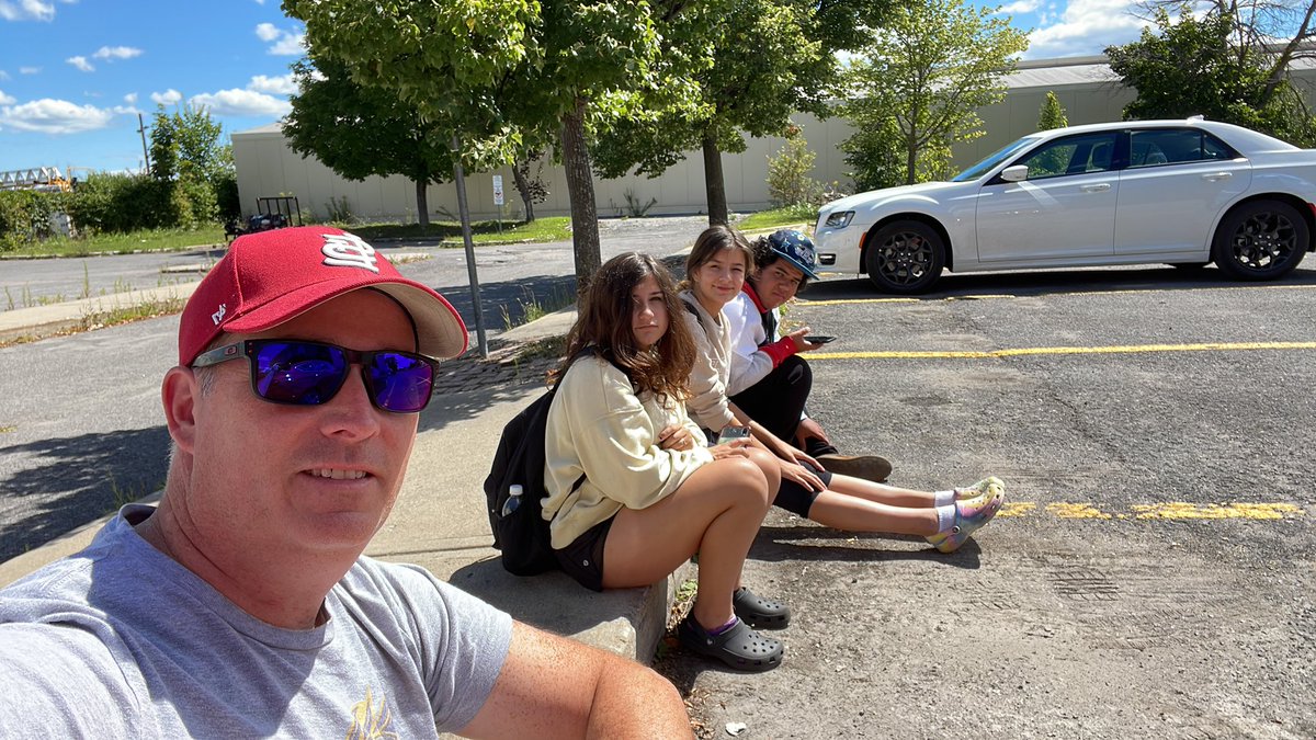 ash_gibbsblues's tweet photo. Made all safe and sound in Ottawa ! Time to relax long day of travelling from the Couchiching YIPIβs ! #ipcoyouthtrip #T3PS https://t.co/PmdaBTJsKd