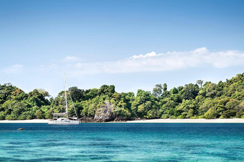 d_photodesigner's tweet photo. unforgetable days in mergui archipelago, myanmar #myanmar #merguiarchipelago #mergui #sailing #yacht #yachtphotography #landscapephotography #kenschluchtmann https://t.co/ltPuYjxaOj https://t.co/XoUjy9CJCq