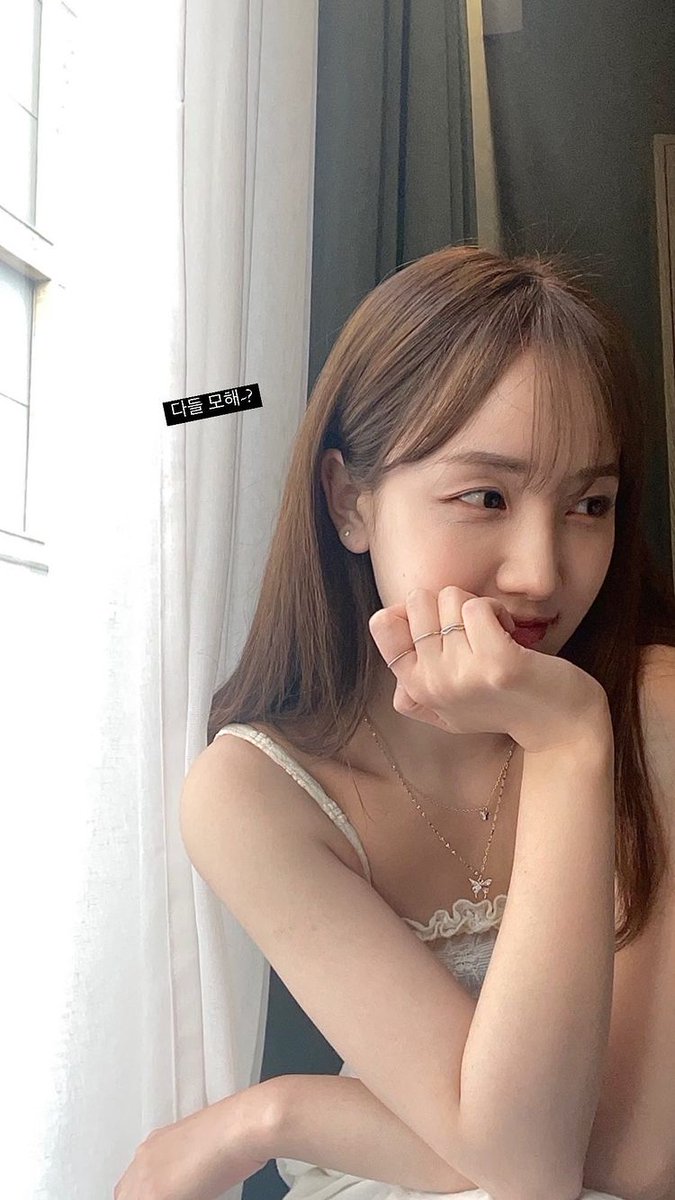 haeyoonzip's tweet photo. 📸 220813 IG Stories

🔗https://t.co/u6MIN253bN
🔗https://t.co/BJmQC1t9oi

#CherryBullet #체리블렛 #Haeyoon #ParkHaeyoon #해윤 #박해윤 #へユン #パク・ヘユン @cherrybullet https://t.co/dPUdhod6us