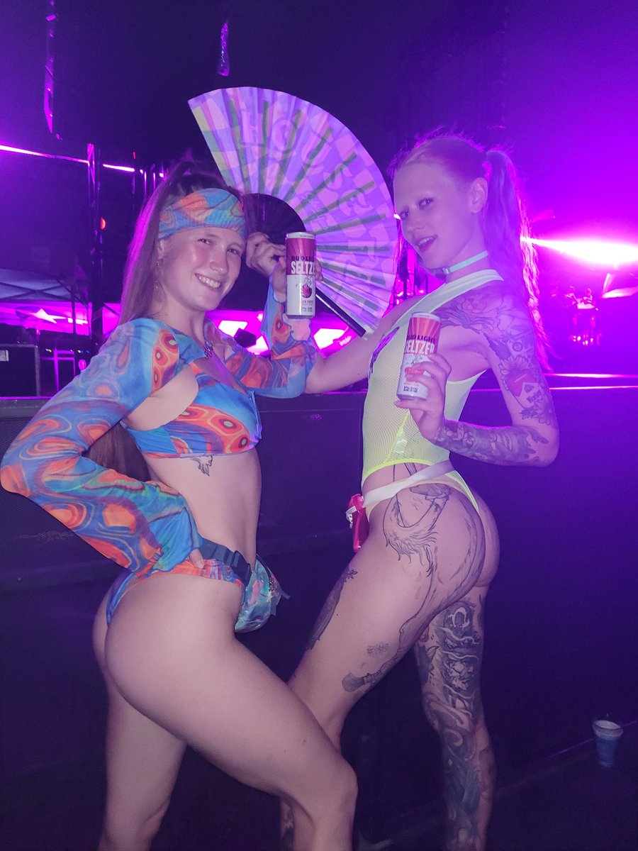 Kuniklo_Gogo's tweet photo. #housefan @SplashHousePS https://t.co/JvGuyCRBhj