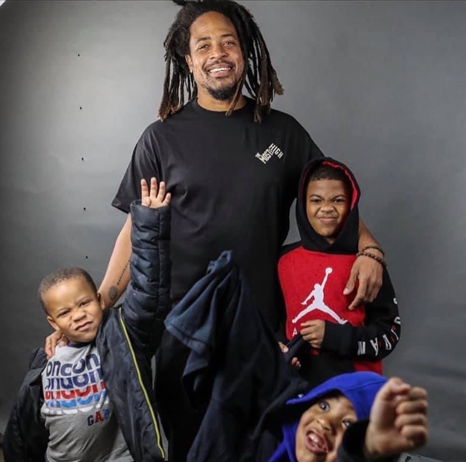 HieroImperium's tweet photo. Rest In Peace Brother ZUMBI https://t.co/E7VKMFP0rS