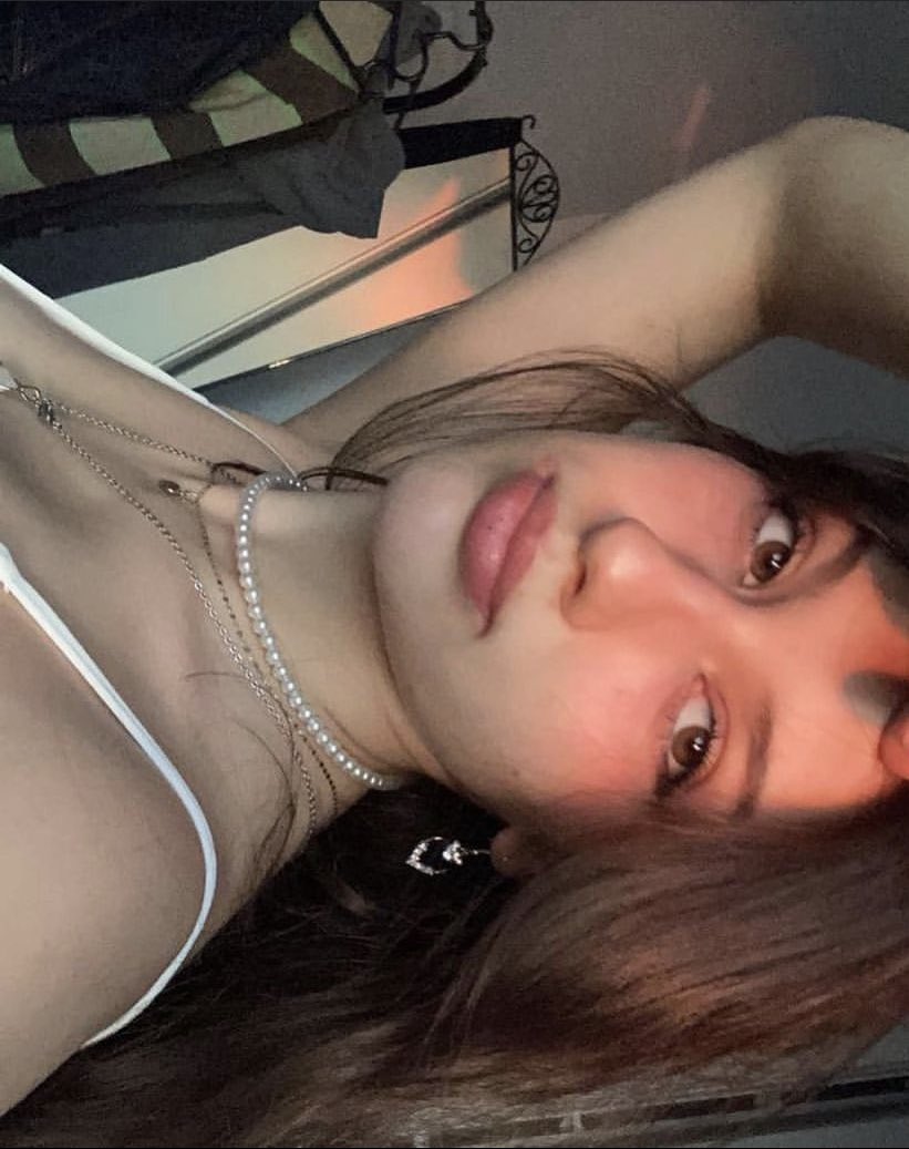 oubreslut's tweet photo. Rare media☺️😽 https://t.co/bF7r66sLHt