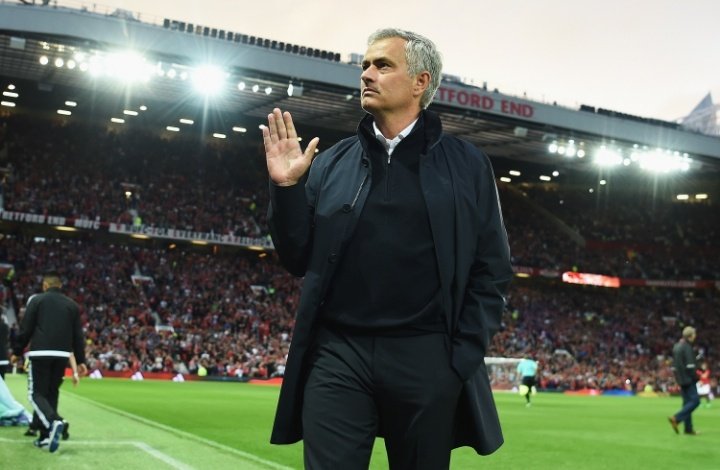 Iconic_Mourinho's tweet photo. "About Manchester United, I only want to say two things. One is that time has spoken. Two, it's the problems are still there."

- José Mourinho https://t.co/7zQ0YEE6Yv