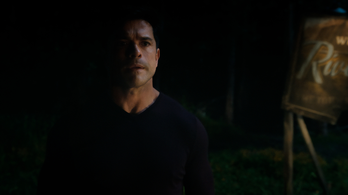 RiverdaleDark's tweet photo. #Riverdale Season 5 ended with "Chapter Ninety-Five: RIVERDALE: RIP (?)" one year ago today. https://t.co/4IbscYj1c5