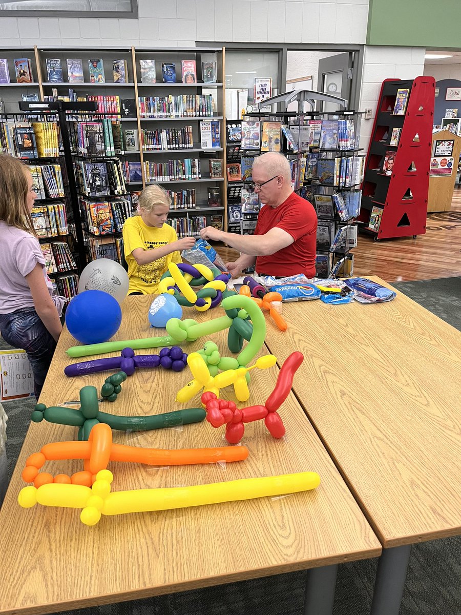 rdpl's tweet photo. Come join us at the Dawe Branch until 3pm for our superhero Summer Reading Club wrap-up party! Balloon animals, dance with Jube school, crafts, pizza (while it lasts), and more! #RDPL #RedDeer https://t.co/0S1Ff3FiCO