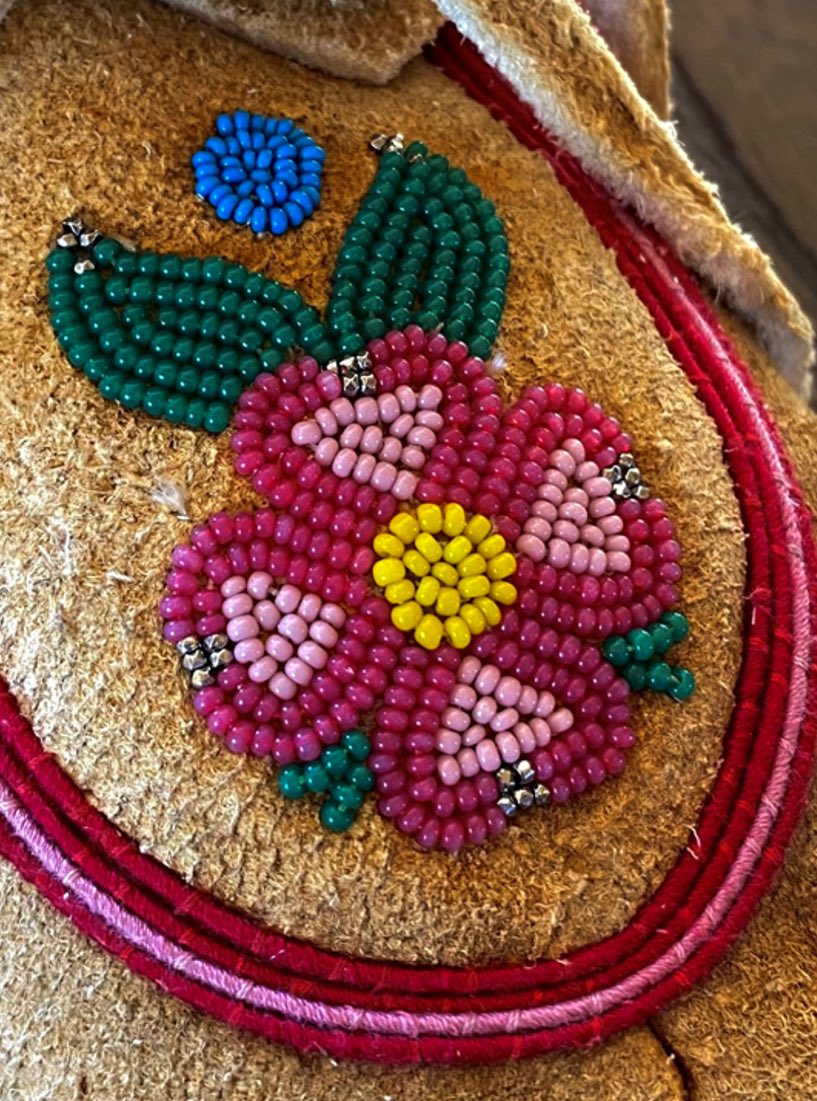 Crafting Communities (@craftyvictorian) on Twitter photo Cree Métis beadwork artist Cynthia Boehm has a plan to recreate a pair of beaded gauntlets made by her great grandmother and that are now part of a the <a href="/ManitobaMuseum/">Manitoba Museum</a> collection. Learn more in this week’s episode of #VictorianSamplings ! #CraftingCommunities#Beadwork Cree Métis beadwork artist Cynthia Boehm has a plan to recreate a pair of beaded gauntlets made by her great grandmother and that are now part of a the <a href="/ManitobaMuseum/">Manitoba Museum</a> collection. Learn more in this week’s episode of #VictorianSamplings ! #CraftingCommunities#Beadwork