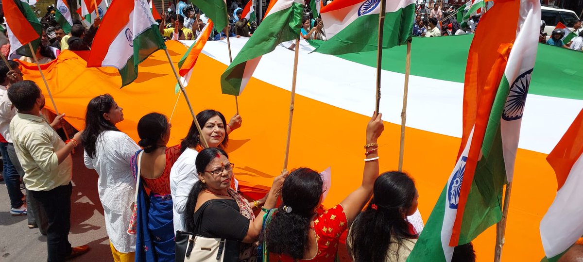 SeemaPatra7's tweet photo. #Azadi_Ka Amrit Mahotsav Har Ghar Tiranga                                      On the Occasion of 75 Years of Independence BJP celebrated Amrit Mahotsav by organising Grand # Tiranga Padh Yatra. We all participated in this celebration...@BJPMahilaMorcha @SujataPadhyBJP https://t.co/P5HwjqMTgL