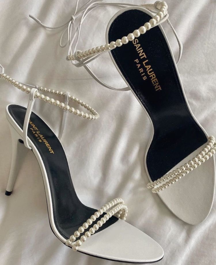 arsenalologist's tweet photo. saint laurent pearl heels; https://t.co/6DKGGMU7zU