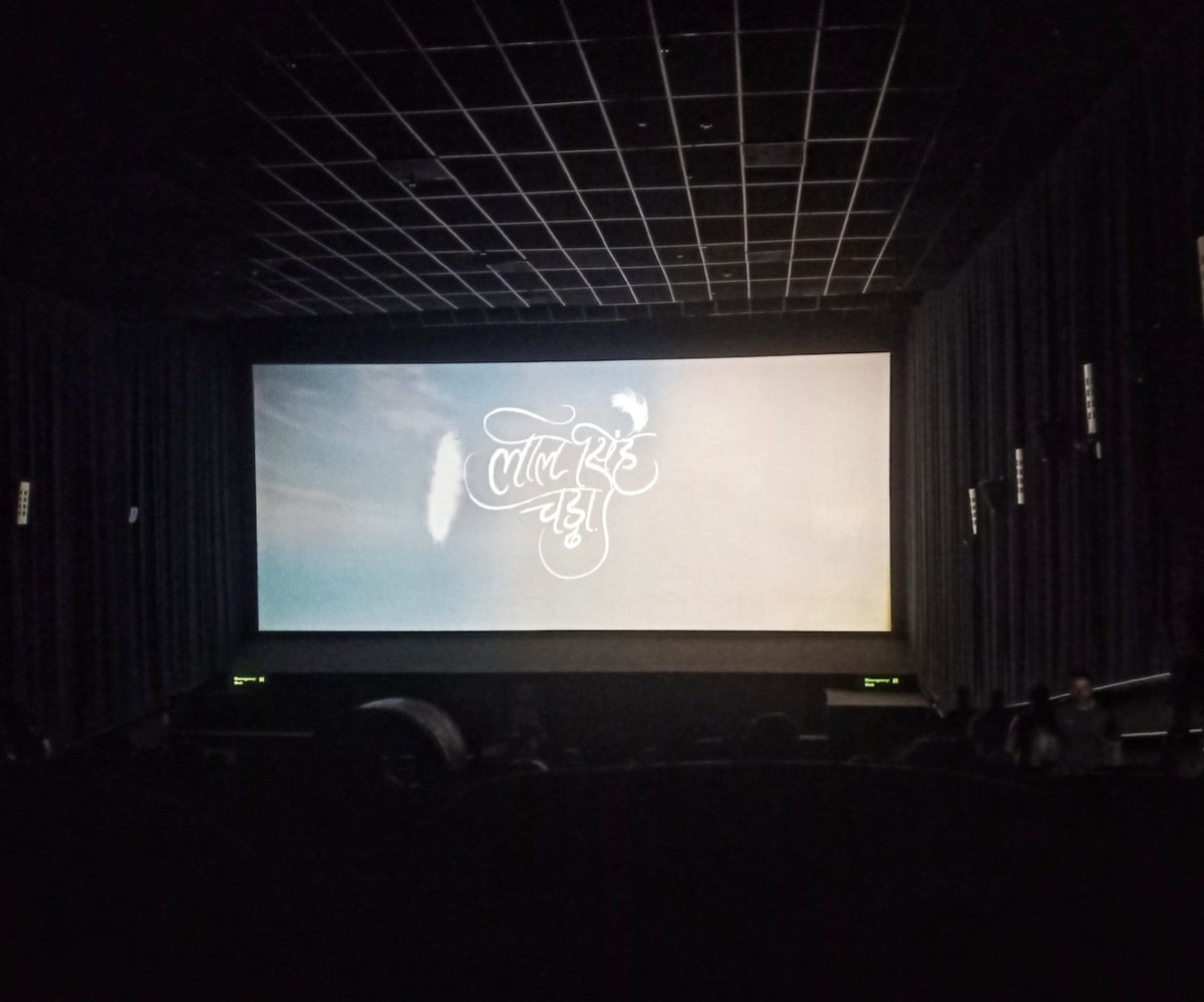 MayukhDuke's tweet photo. Just watched #LalSinghChadha
in Patna. Houseful.Good adaption of Forrest Gump,or if you don't feel like it,stop ruining the huge effort to make such film.
Please respect art,else all creativity &amp; freedom of speech will be lost &amp; only intolerance will rage rampant in this country. https://t.co/tHYiVNRfIO