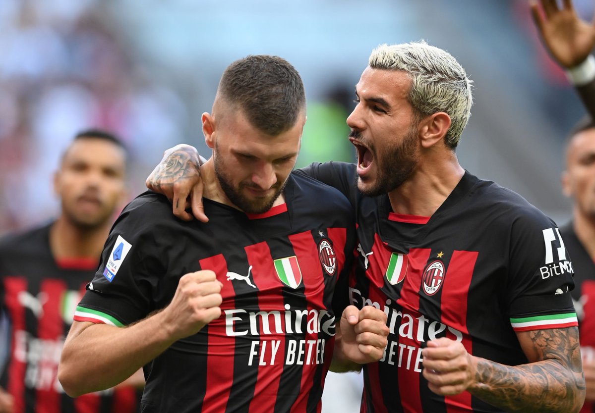 SiaranBolaLive's tweet photo. FT #SerieA
Milan 4-2 Udinese
(Theo Hernandez 11', Ante Rebic 15', 68', Brahim Diaz 46'---Rodrigo Becao 2', Adam Masina 45+4')

Milan Comeback!! https://t.co/CwSXeQIEg8