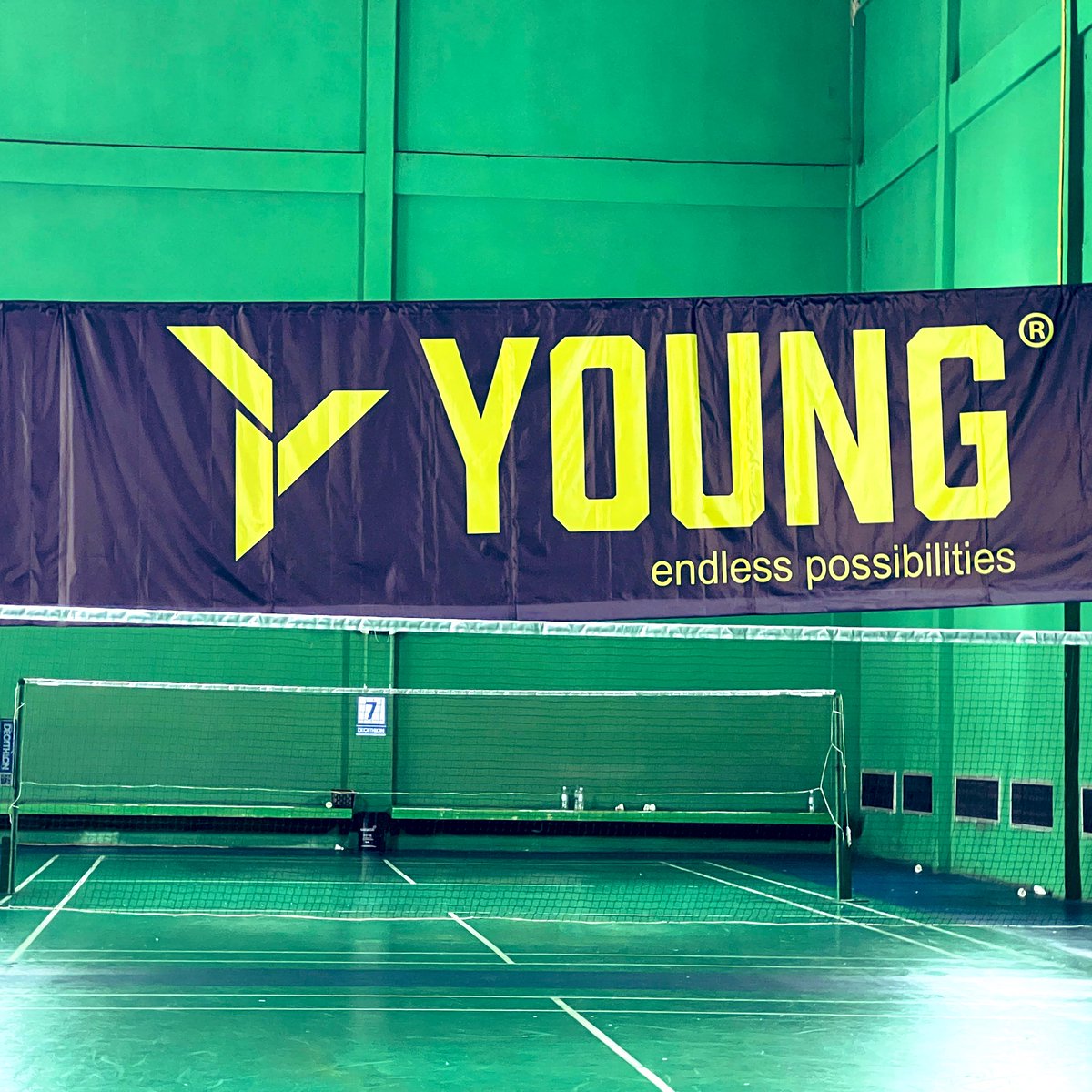 Gn✨Gm #NFTCommumity 
Have a great weekend ❤️🍀🏸