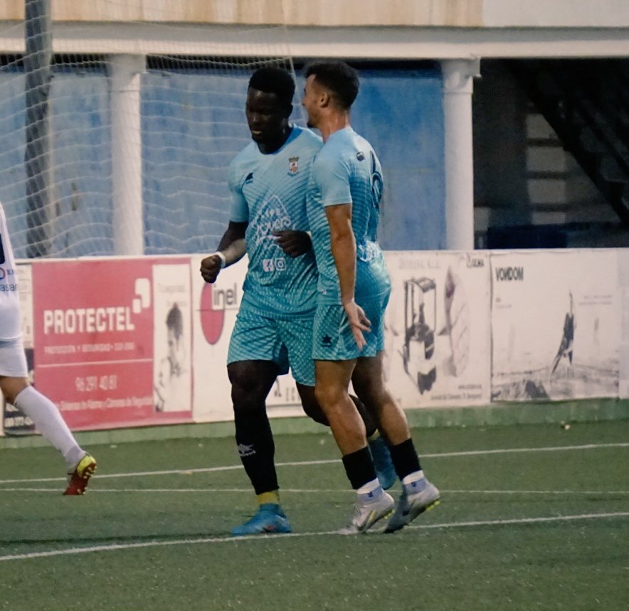 Atzeneta_UE's tweet photo. ⏱️ 37' | GOOL GOOL GOOOL GOOOL GOOOL GOOOL GOOOL GOOOL GOOOL GOOOOL GOOOOL GOLAZOOOOO DE @EkediSteve 

@ontinyent1931cf 0️⃣-2️⃣ #AtzenetaUE

#PassioTaronja

#UnPobleUnEquip 🧡 https://t.co/hwavP5X38V