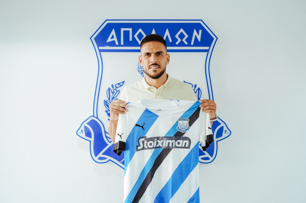 JoseRecio45's tweet photo. Delighted to join this huge club.
Yesterday, I lived from the stands, what I hope the first of many successes together. Thanks a lot for all the support 🔵⚪️ @APOLLONOFFICIAL https://t.co/kdqRcuwGGg