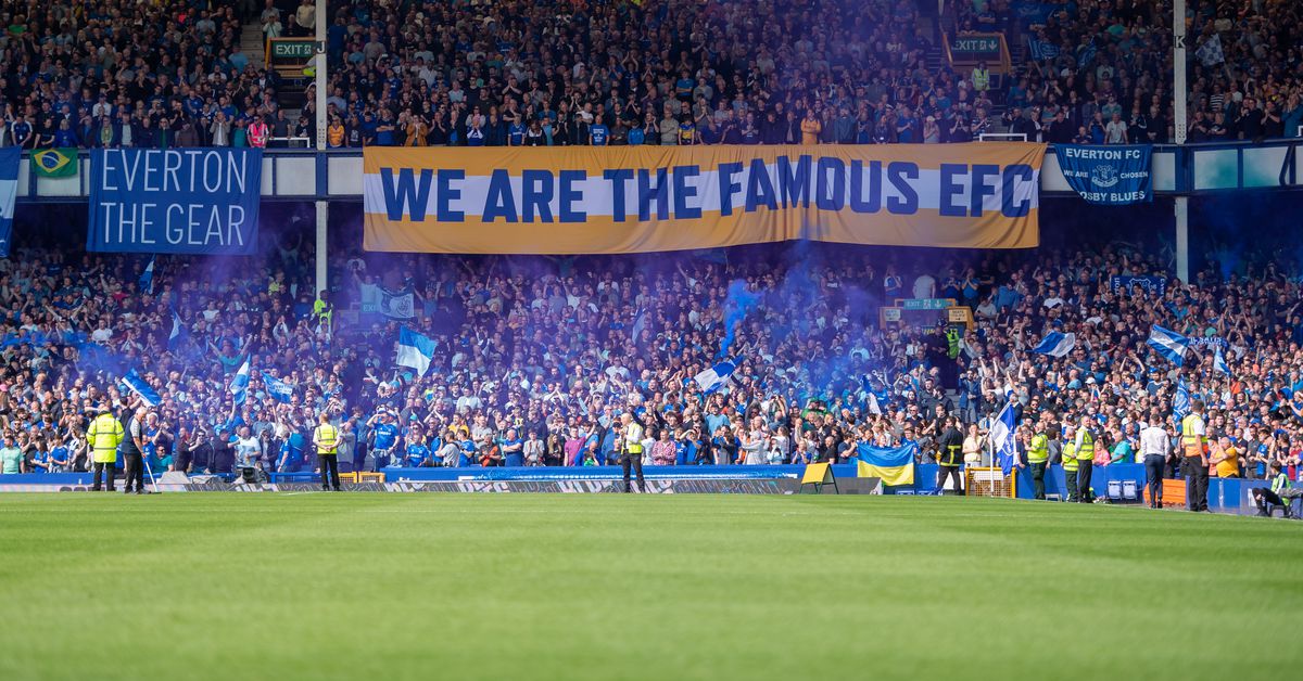 MarkOllerhead4's tweet photo. @russell_liburd @scouseblue48 @sianefc13 @NormanPatt @blackrodblue @BLUENOSEBOB1878 @KidSparkles @camoefc84 @robbieblue11 @StephenMaccaMc1 @tezzermelad @HarperKenny LotsTo BeExcited About...
...#EvertonThat Caveat 😡...ButOnly
In The final22min- Or ConverselyWhen BigSoll CameOn & GaveUs APotant FocalPointUpTop WhyNot StartHim?
&Why's Anthony(Couldn'tScoreInna BangkokBrothel)Gordon💩 StillTakin Corners&FreeKicks?
#SameOldBlues😔 #NSNO✊🏻 https://t.co/8RnfWeHA7h