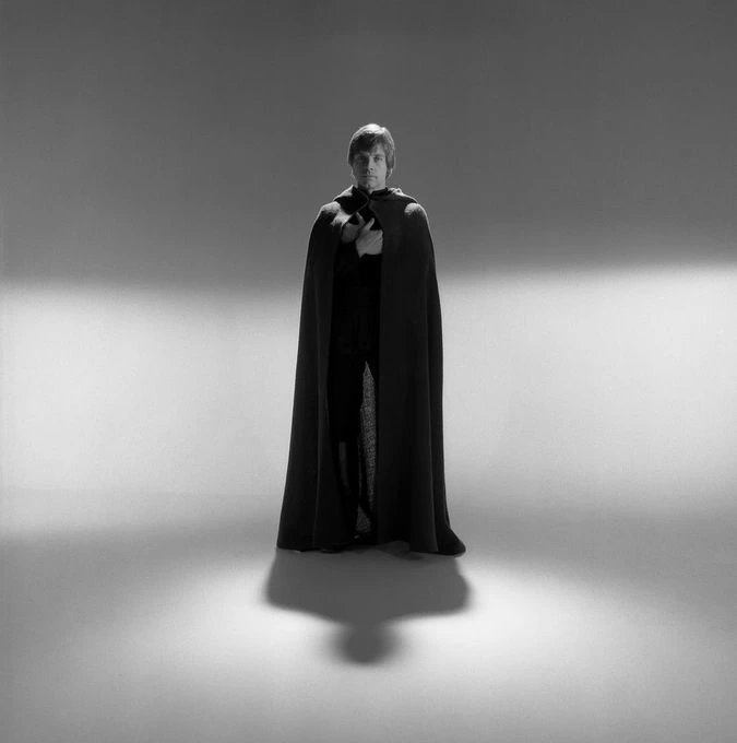 kelly_knox's tweet photo. these Return of the Jedi publicity photos were a VIBE https://t.co/AsDnVnB0zk