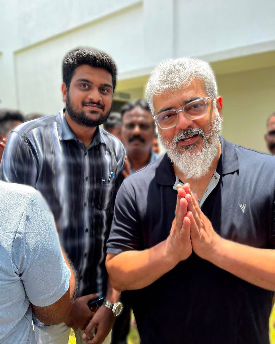 Gypsy_1809's tweet photo. #InimitableEmpireAJITH
#Valimai #Ajithkumar. #Ak61 #Ak62 #23yearsofAMARKALAM
🔥🔥🔥🔥🔥💥💥💥💥💥 https://t.co/gHDD733rrx