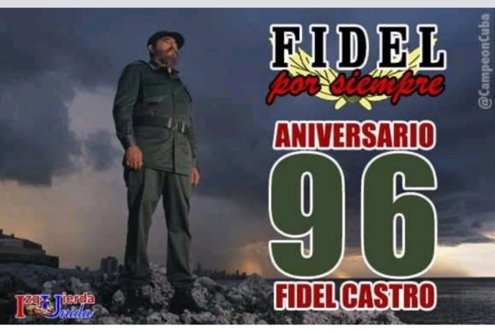 El Colectivo de trabajadores de la Secundaria Básica Rafael Carini mantiene presente el legado de nuestro  eterno Comandante. Fidel por siempre, Fidel presente Feliz Cumpleaños Comandante. <a href="/DiazCanelB/">Miguel Díaz-Canel Bermúdez</a> @DMArroyoNaranjo <a href="/DpeLaHabana/">Dirección General de Educación La Habana</a> <a href="/FalconYoania/">Yoania Falcón Suárez</a> <a href="/elsa_ena/">Ena Elsa Velázquez Cobiella</a>