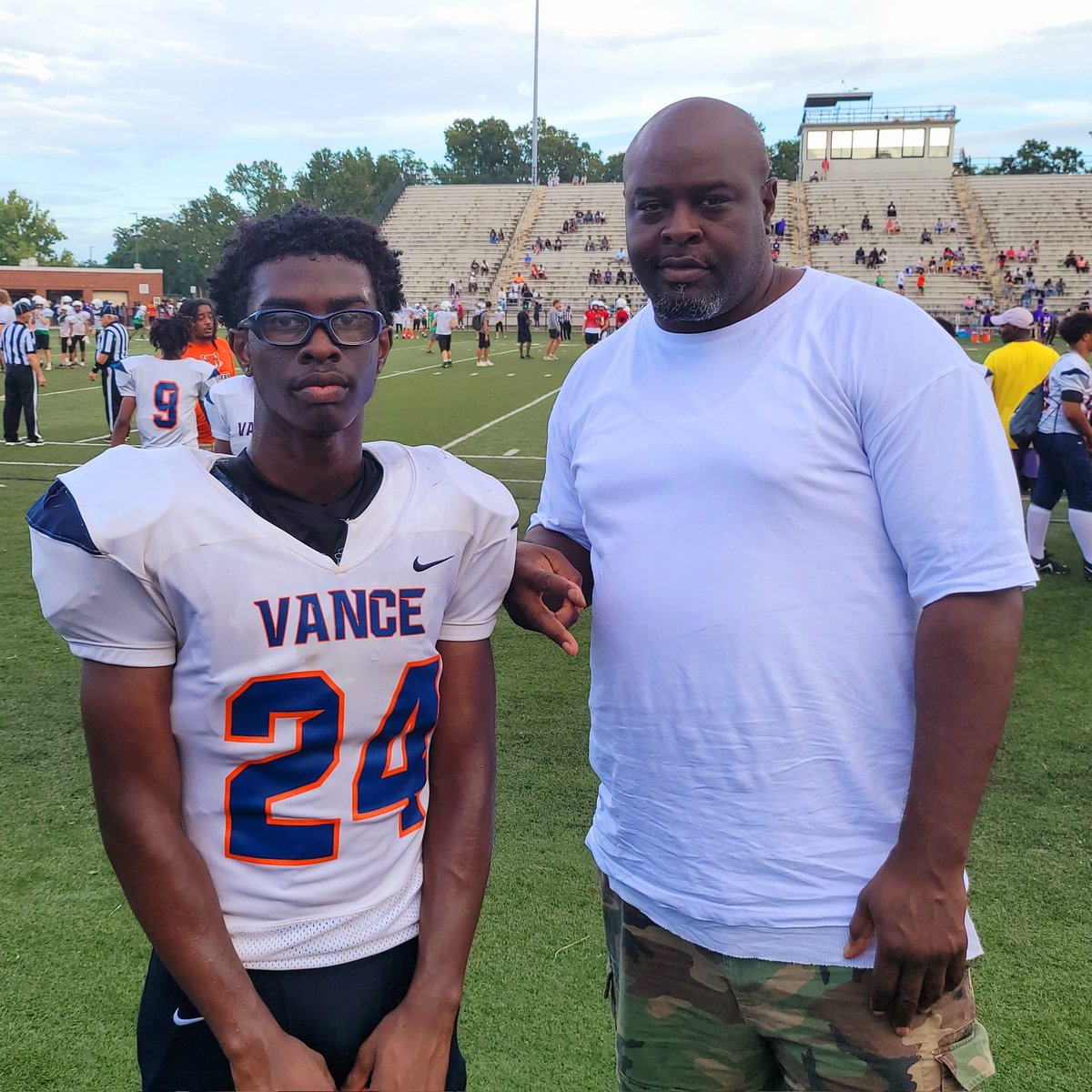 FOOTBALL SEASON IS HERE!!!! Chambers JV squad is 4real!!!!
<a href="/JoaquinWashing8/">Joaquin Washington</a> <a href="/JCCougarsFB/">Julius L Chambers Cougars FB</a>
