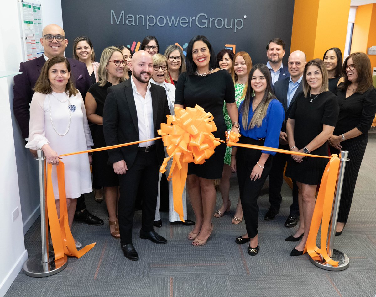 mofloresb's tweet photo. 🇵🇷 Esta semana estuvimos reinaugurando nuestra oficina en San Juan #PuertoRico, reconocimos y celebramos logros extraordinarios y presentamos nuevos servicios con nuestras marcas #Experis y #TalentSolutions

¡Muchas felicidades equipo! ⭐️

#WePowerTheFutureOfWork https://t.co/ELaUe0QY2V