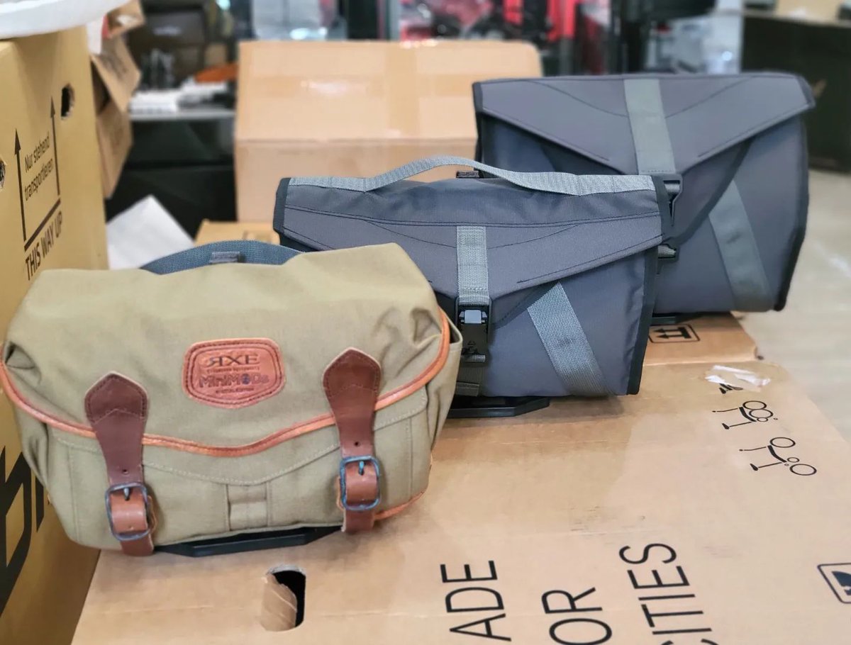 BIKEgangUK's tweet photo. https://t.co/CMnl8y1rzU
T-Pac & Street Munter #TYBLR bags Arriving HongKong BIKE Craftsman #RXExMiniMODs
新品到香港店😍~RXE (Rocx Tone) x MiniMODs 聯名小布車前袋,歡迎使用消費券🤪
#bikecraftsman #單車工匠 #RXE #rocxtone #miniods #fidlock #車頭袋 #小布車前包 #brompton https://t.co/YeY5JCzER9