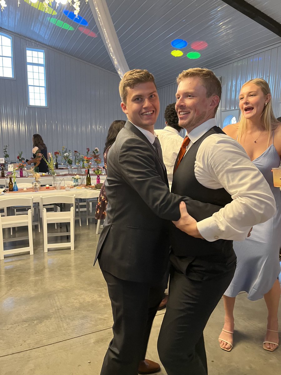jeremybieniek's tweet photo. Don’t know if my speech was bad or good. Don’t care. All I know is that we’re a good time 😎 https://t.co/uww1dGzPUK