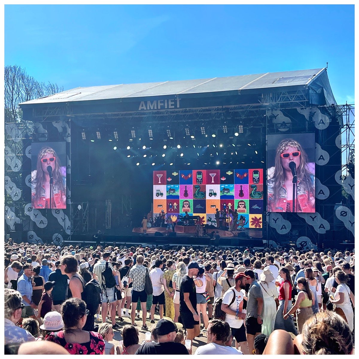 MSLarssen's tweet photo. Last day of Øya’22 - four days with amazing acts, fantastic weather and beautiful friends! Fieh on stage! (@ Øyafestivalen in Oslo, OSLO) https://t.co/34kmt5ZbCf https://t.co/AsYC4tMmOJ