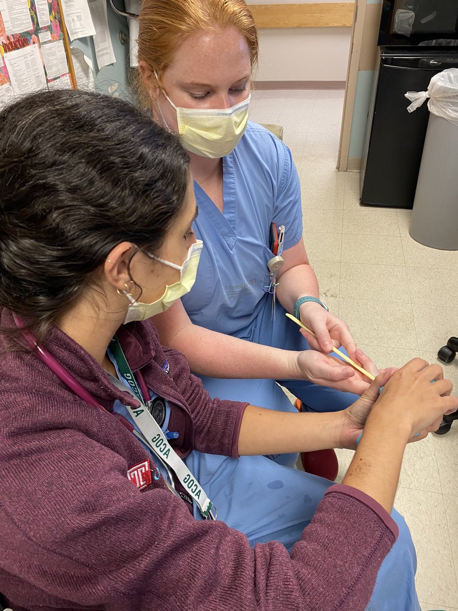 It’s AROM o’clock for Dr. Marcus (PGY-1)! Happy Saturday from L&amp;D 🌞