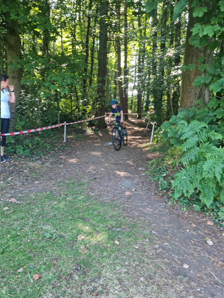 fionareid82's tweet photo. Great event today @AyrBurners 
Boys had a blast @FalkirkJuniorBC https://t.co/3l0wmKUBkL