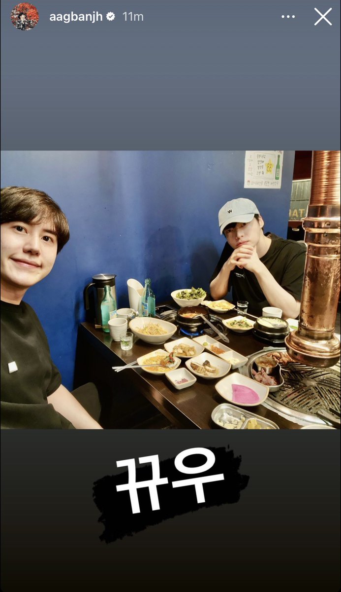 GuideHae's tweet photo. ไหนๆอันแจก็ลงสตอรี่แระ ร้านหมูย่างที่ไปกินกับคยูวันนี้ชื่อร้านDonstar 돈스타 อยู่แถวgwangjin จ้า อันแจไปมาหลายรอบแล้ว วันนี้พาเจ้าคิ้ววไปด้วย ใครไปเกาหลีอย่าลืมไปลองน๊าา หมูเค้าเด็ดดด https://t.co/OmhcCmeLrc