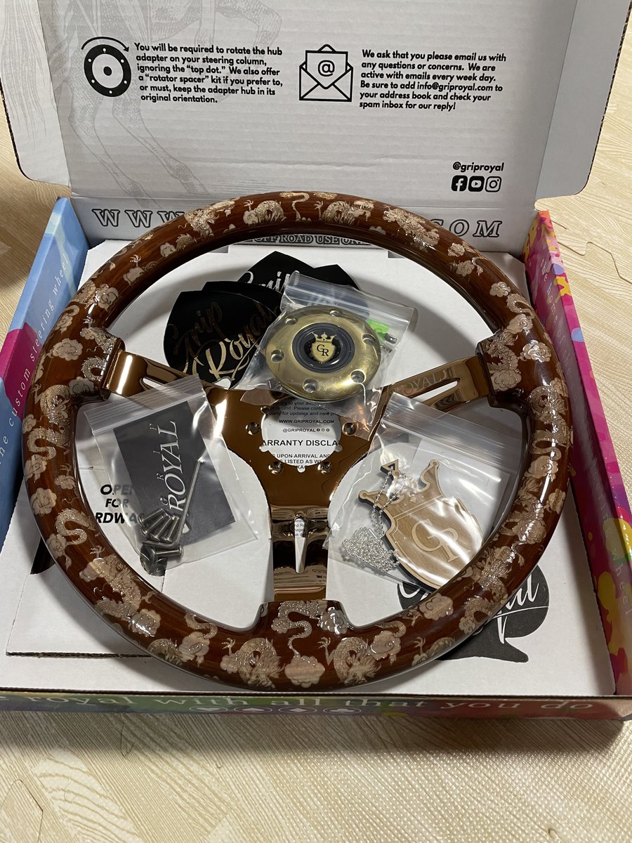 誰か欲しい人いない？
ホーンの所ゴールドだけどブロンズに揃えた