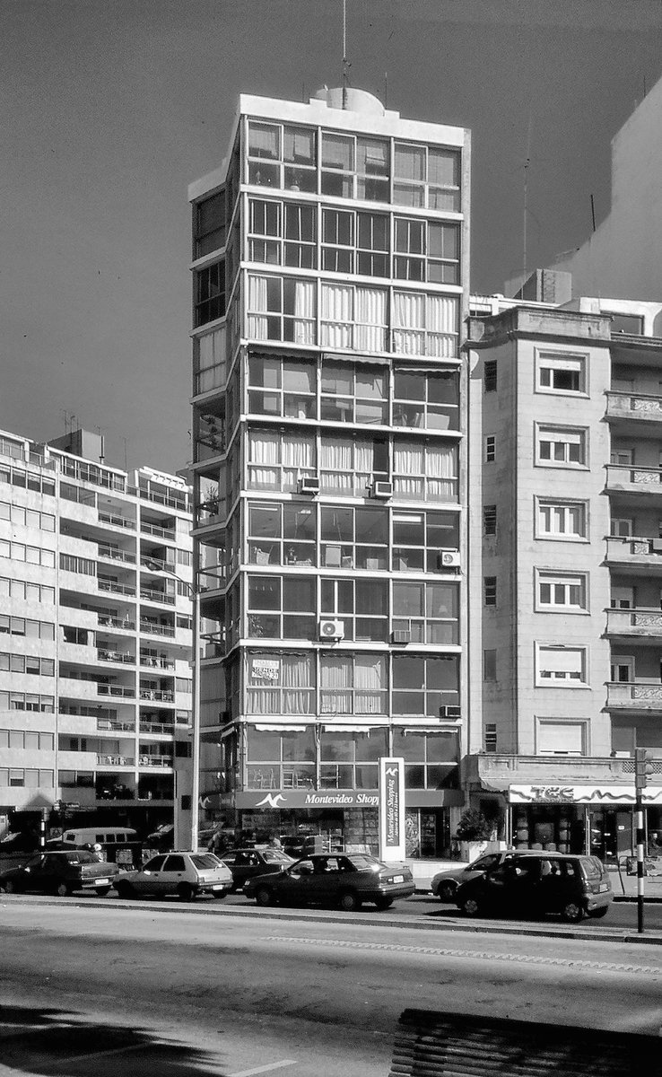 ReuniondeObras's tweet photo. FACT O1: Workshop Primavera 2022.
Punta del Este, Uruguay 25 al 30 de Septiembre.
Intelección Visual. Con Mathias Klotz e Iñaki Volante, directores de Baukunst Academy como tutores presenciales. Más información en https://t.co/GIZQn4ZicP #fact01 #baukunstacademy #primavera https://t.co/nWMZxqxEo2