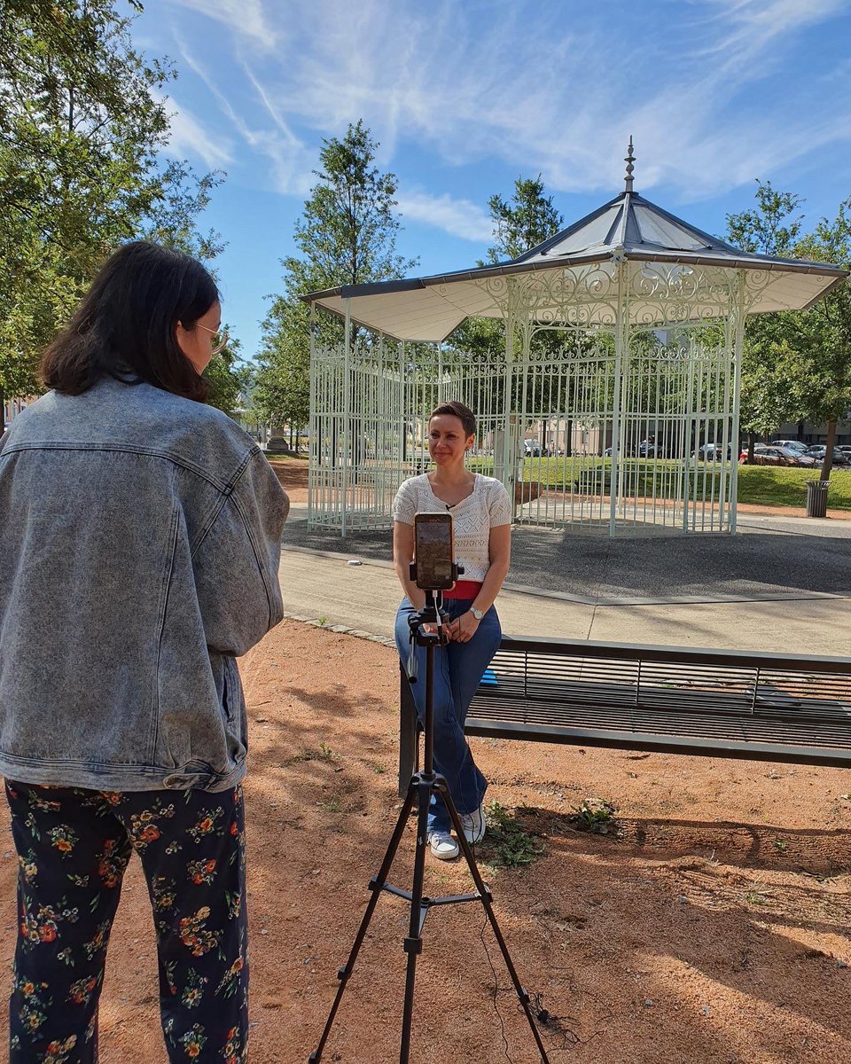 A la rencontre des habitants du bassin vichyssois ⛲️

Bagalad a interviewé des passionnés du #patrimoine dans l’Allier, toujours prêts à nous accueillir pour nous présenter leurs patrimoines locaux 🌱

Retrouvez bientôt nos portraits sur notre site et nos réseaux sociaux 👀