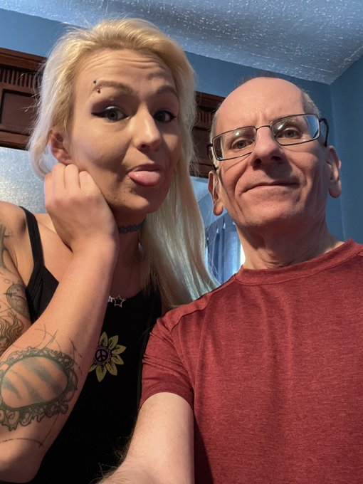 TW Pornstars ChickPass Amateurs. Pictures and videos from Twitter. Page 2