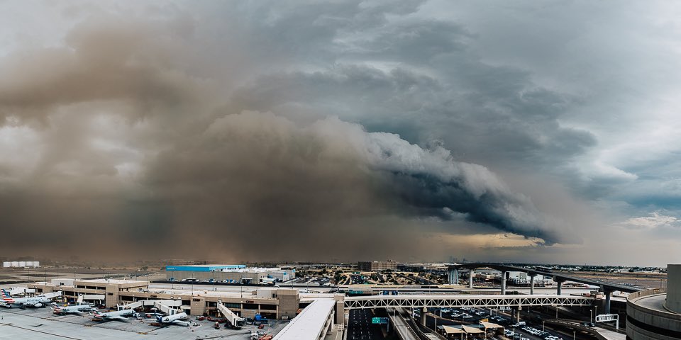 Chris_Frailey's tweet photo. Six image pano stack of the early afternoon storm that ran over Phoenix Sky Harbor.
🌩🌩🌩
Taken with the #FujiX100F
Film emulation Classic Chrome with a few tweaks. #azwx #azchasers #monsoon #StormHour https://t.co/jixAuX7BmE