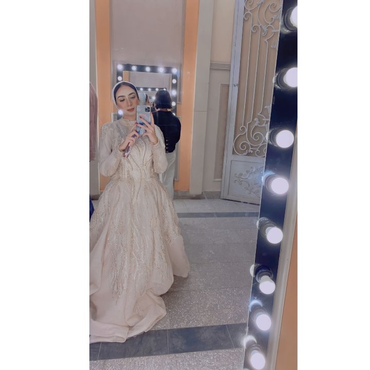 Kholoudamer16's tweet photo. #NewProfilePic https://t.co/HtW0kGpwIC