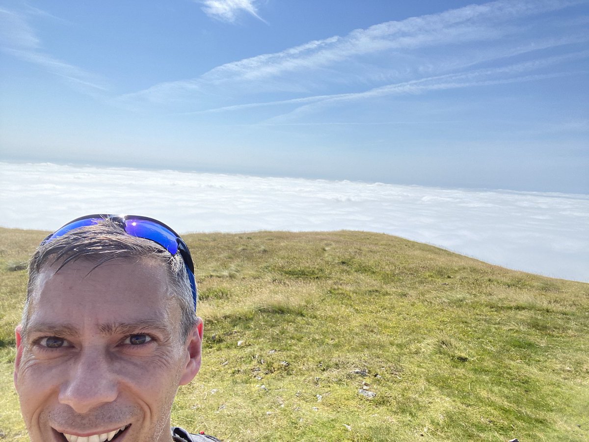 AidenProctor's tweet photo. First proper hill run today. 10 miles up and over the Ochils in Scotland. Really enjoyed it, still buzzing! Climbing through the clouds was fun. Need to do this again! #ukrunchat https://t.co/06y84I3ryn
