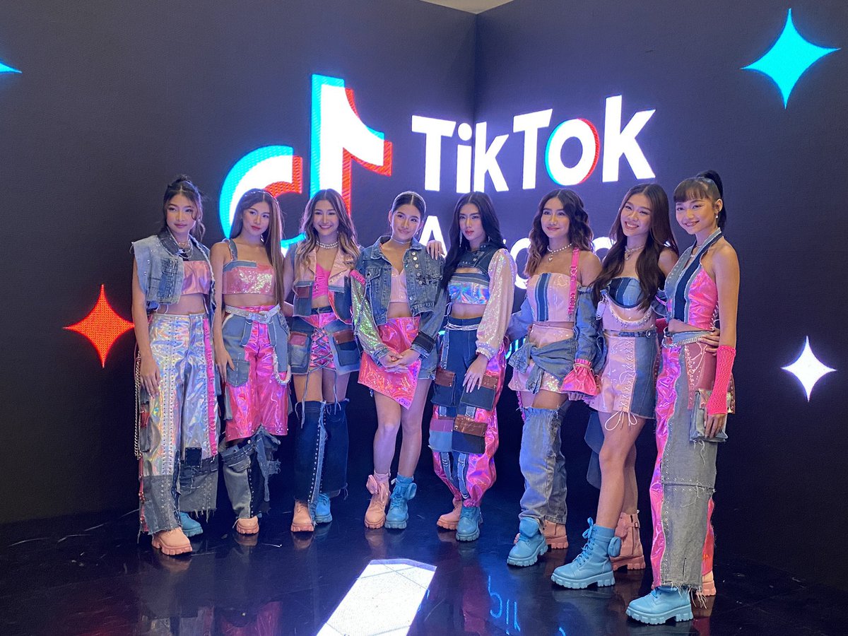 #BINI on <a href="/TikTokPH/">TikTok Philippines</a> Awards 2022! 

(c) <a href="/latest_chika/">latestchika.com</a>