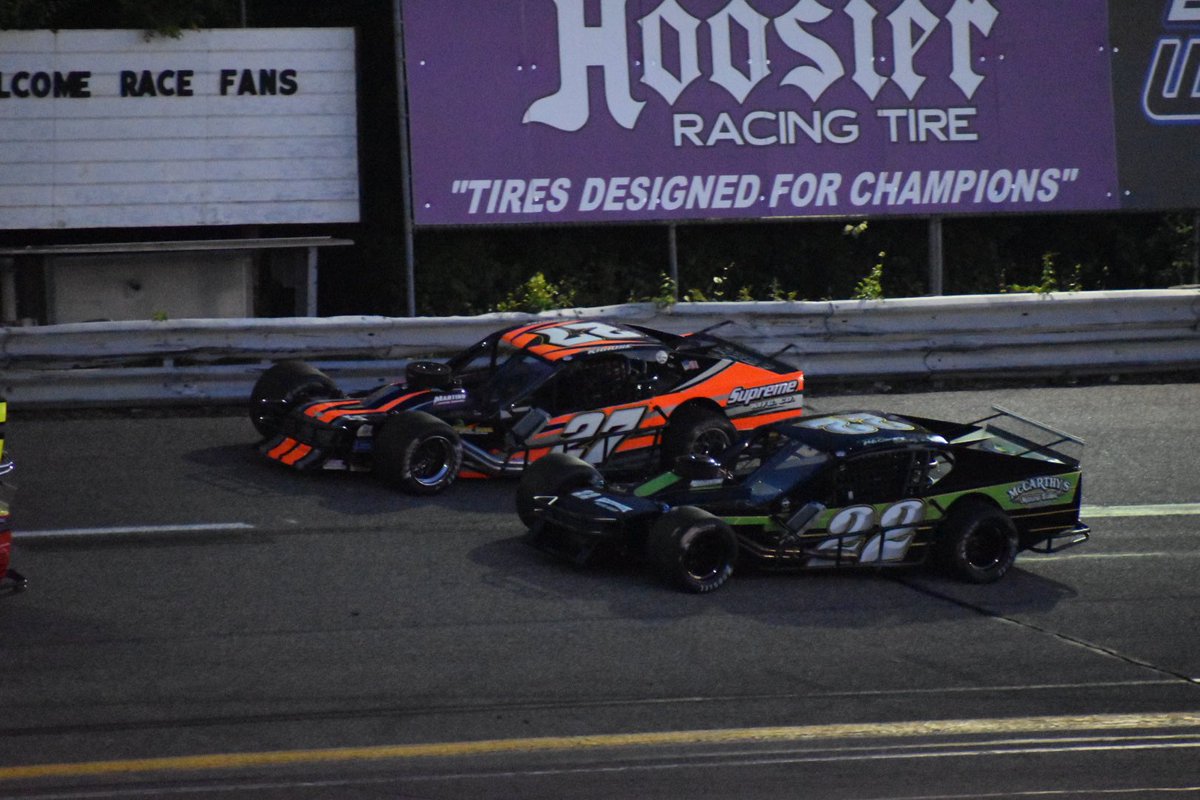 bellyupracing's tweet photo. Today @davis_edavis24 brings coverage of live racing from @WallStadium with a special demolition derby at 9pm! #racing #wallstadium https://t.co/nSdxhNWJq7