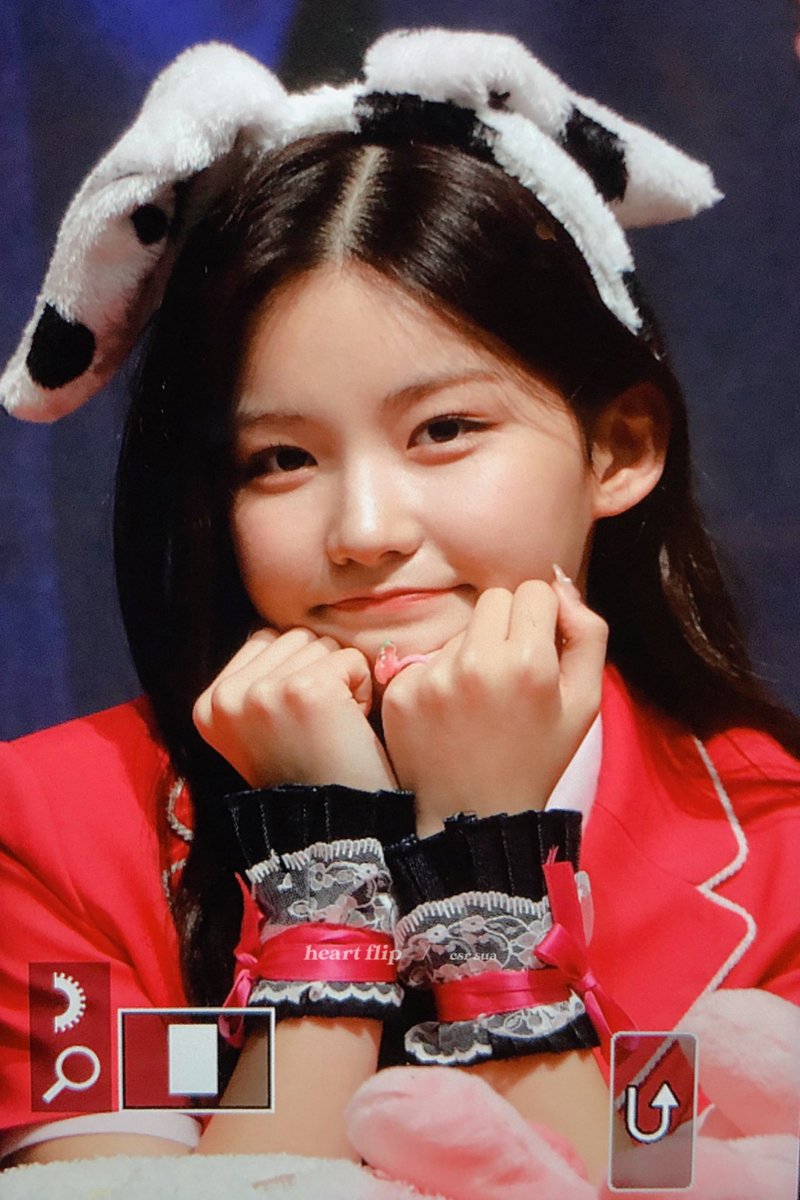 heartflip_kr's tweet photo. 220813 🤍🖤 #첫사랑 #CSR #수아 https://t.co/nXQIu0dqE7