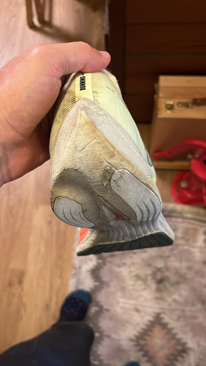 BeelineRVA's tweet photo. @gordonmphillips Mine look very similar in the heel wear. I run a bit more midfoot, but later into runs I get back more on my heels and there is very little outsole before the foam@is shaving away.
All being said, I bought these for speed work/races but use them almost every day now https://t.co/VYR3uknu3s